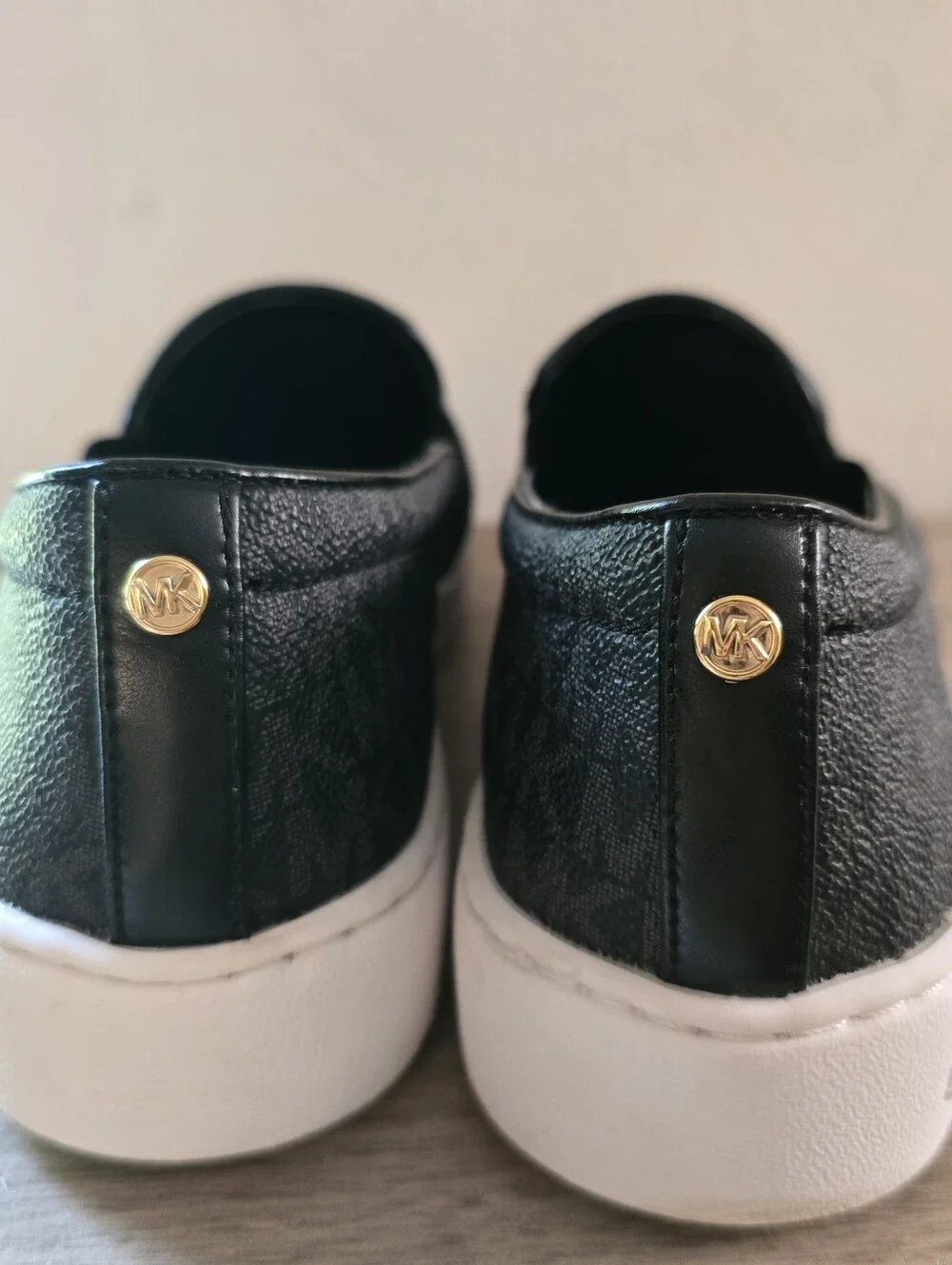 Michael Kors gorgeous classic